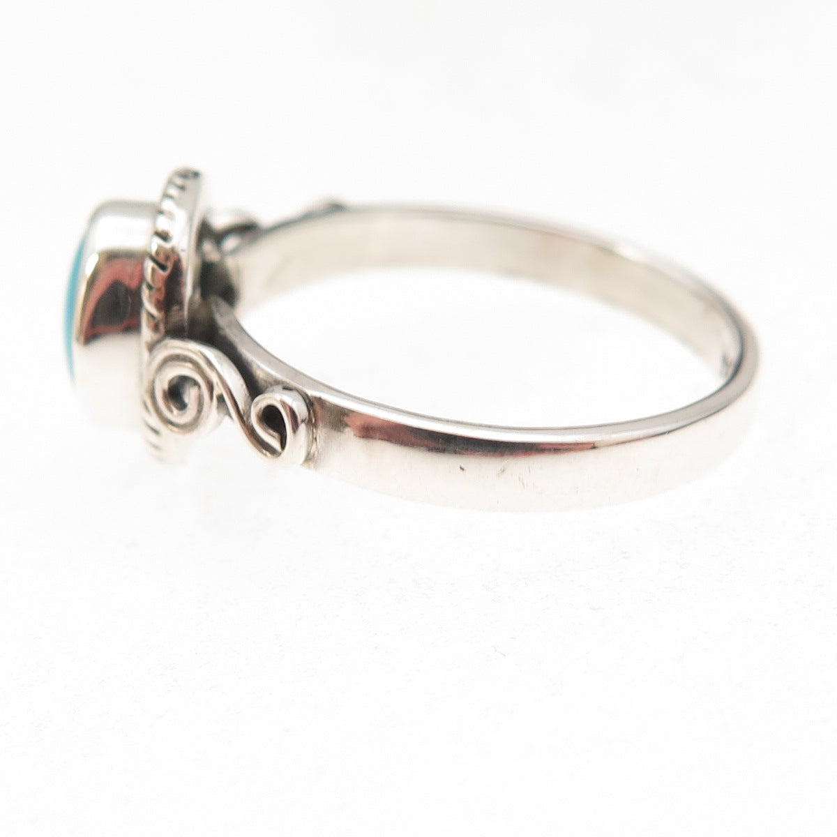 925 Sterling Silver Vintage Real Turquoise Spiral Oxidized Ring Size 8.25