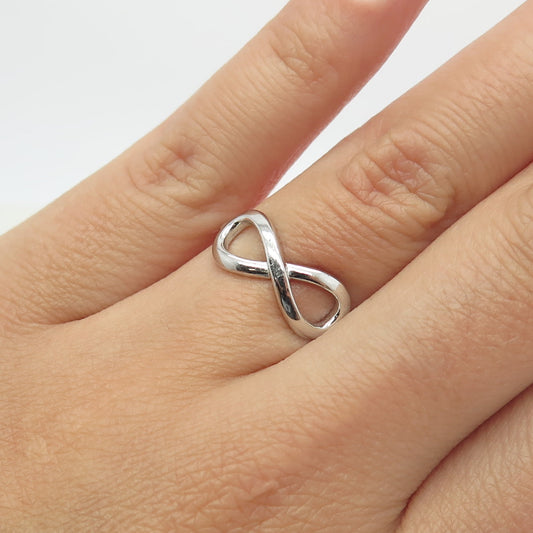 925 Sterling Silver Infinity Ring Size 6.25