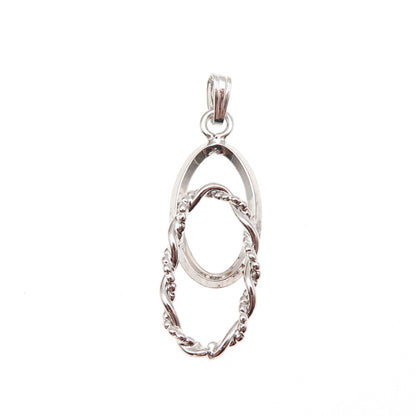 925 Sterling Silver Vintage Interlocked Twisted Link Charm Pendant
