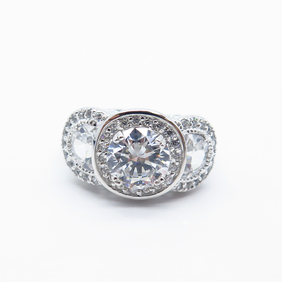 925 Sterling Silver Round-Cut C Z Wide Ring Size 5.25