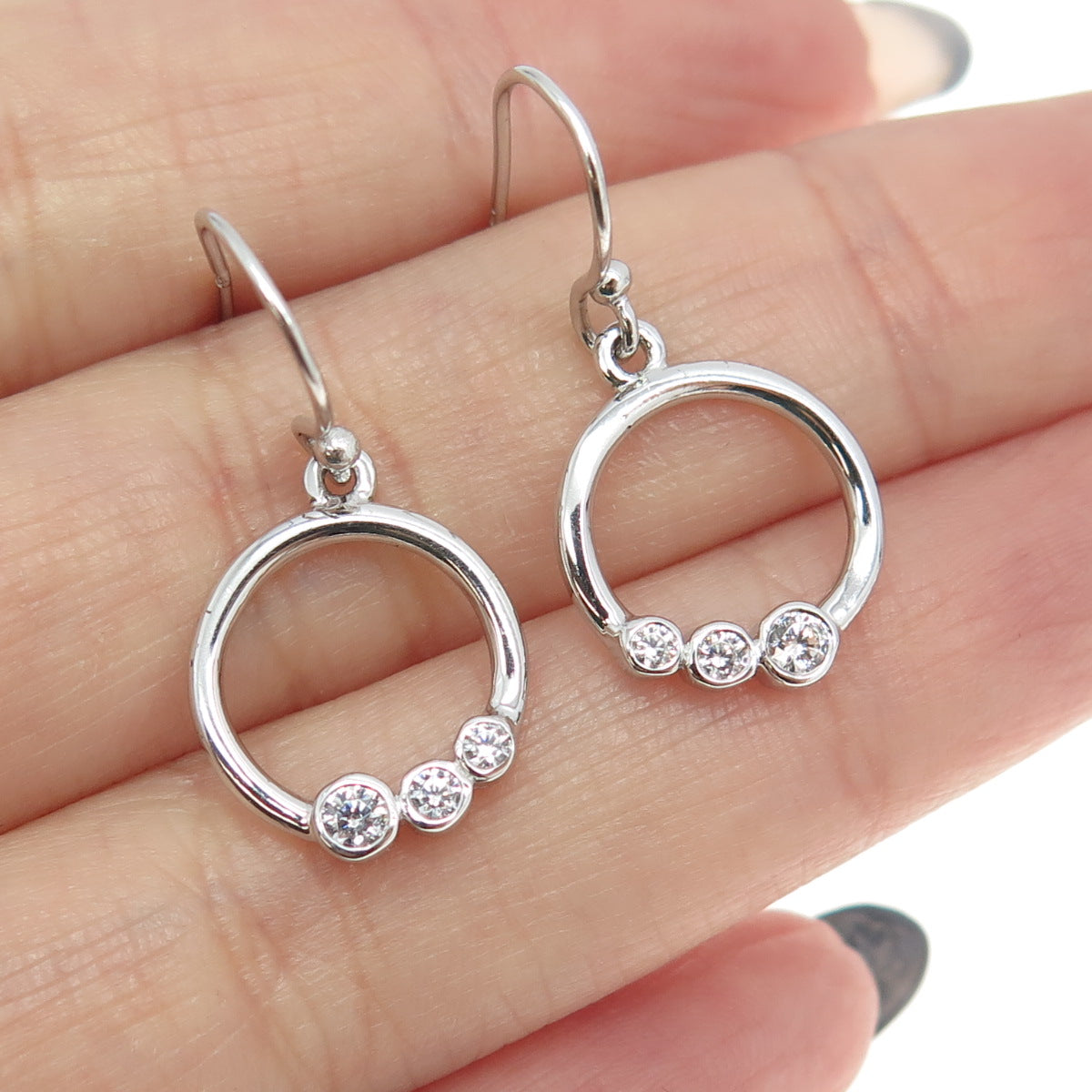 925 Sterling Silver Graduated C Z Circle Dangling Earrings