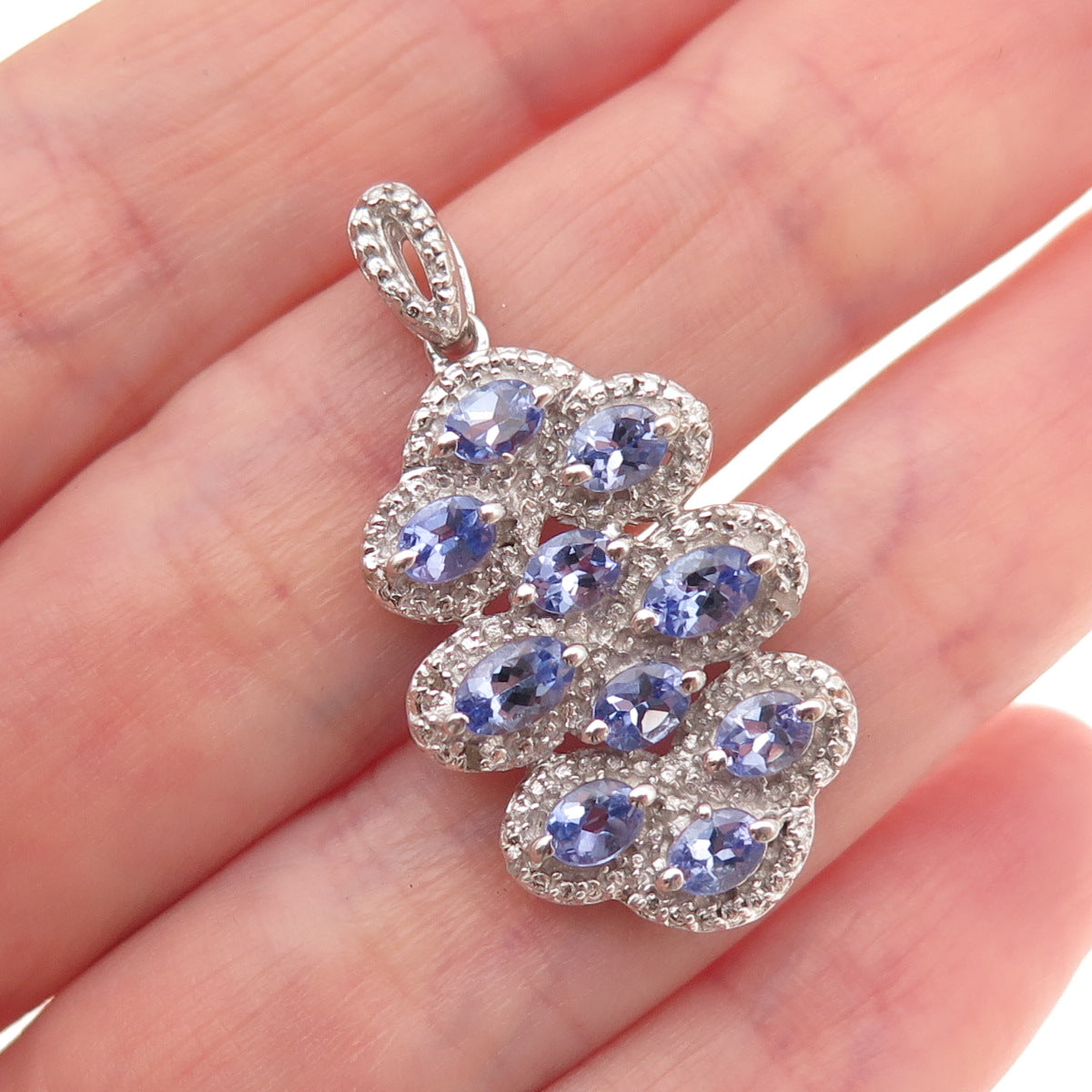 925 Sterling Silver Real Oval-Cut Tanzanite Cluster Charm Pendant