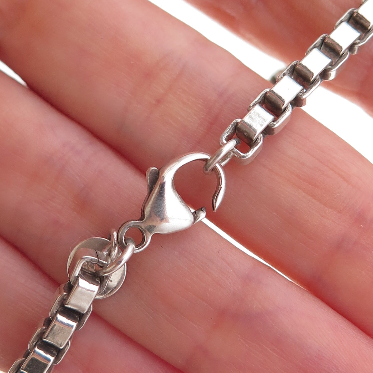 Tiffany & Co. 925 Sterling Silver Vintage Venetian Link Bracelet 7.75"