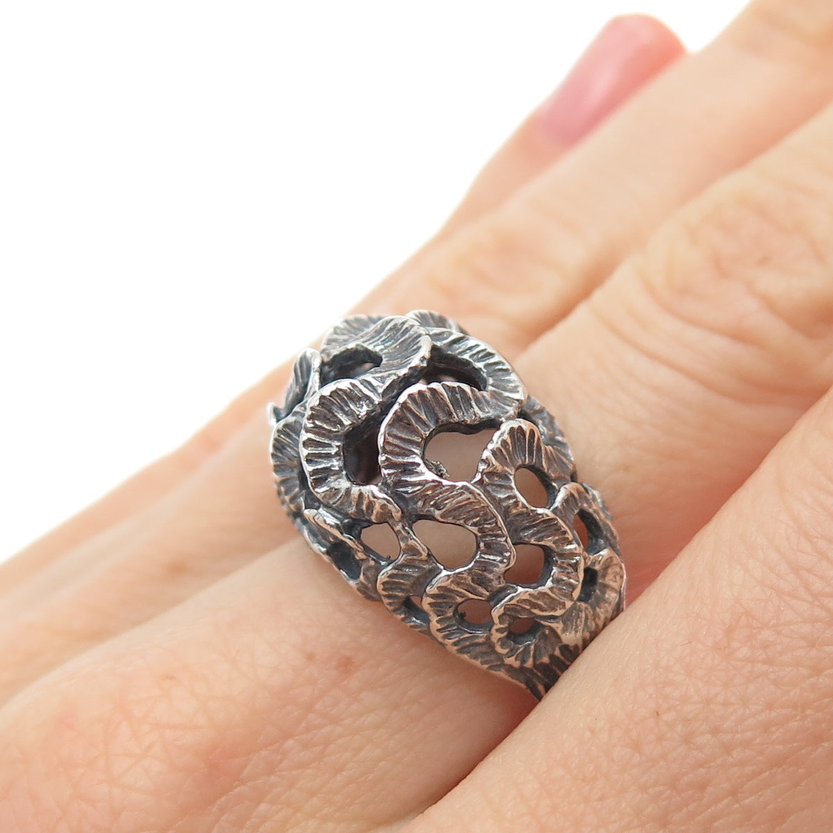 925 Sterling Silver Vintage Mexico Modernist Wavy Dome Oxidized Ring Size 7.75