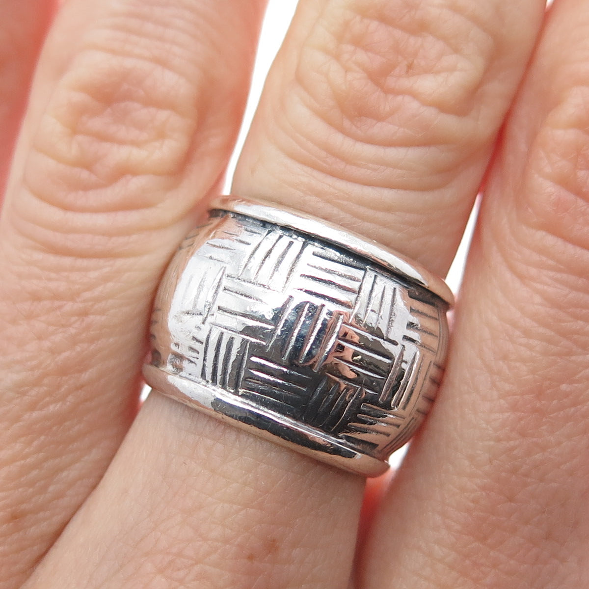925 Sterling Silver Vintage Modernist Wide Band Oxidized Ring Size 6.5