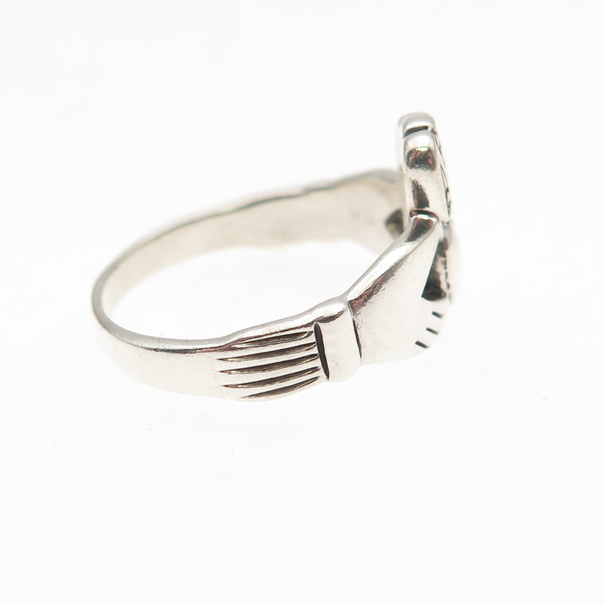925 Sterling Silver Vintage Irish Claddagh Oxidized Ring Size 5.25
