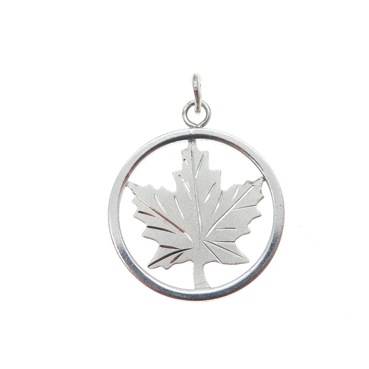 BOND BOYD 925 Sterling Silver Vintage Maple Leaf Charm Pendant