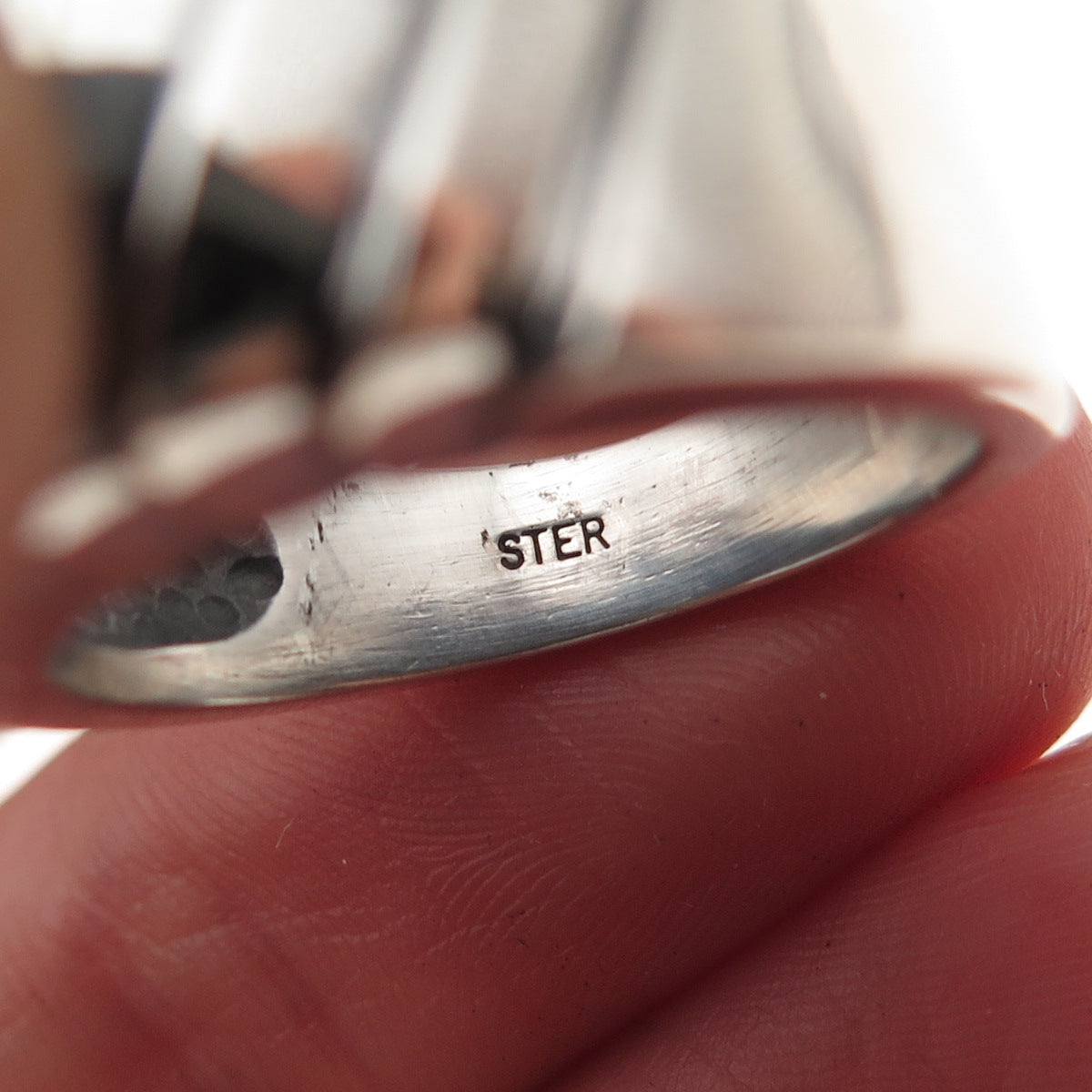 925 Sterling Silver Vintage Modernist Oxidized Ring Size 7.5