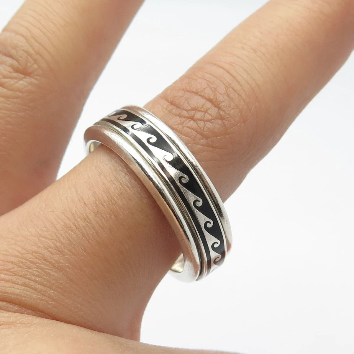 925 Sterling Silver Vintage Mexico Enamel Water Pattern Band Ring Size 13.25