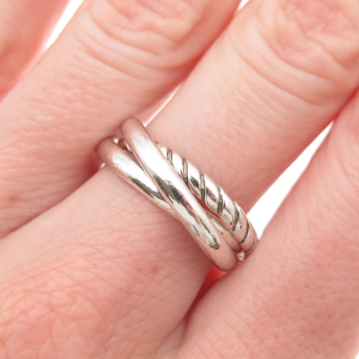 925 Sterling Silver Vintage Interlocked Trinity Band Ring Size 6.75