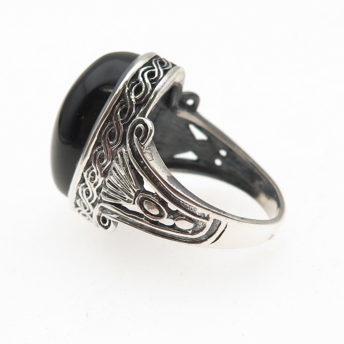 925 Sterling Silver Vintage Black Onyx Art Deco Style Oxidized Ring Size 7.25