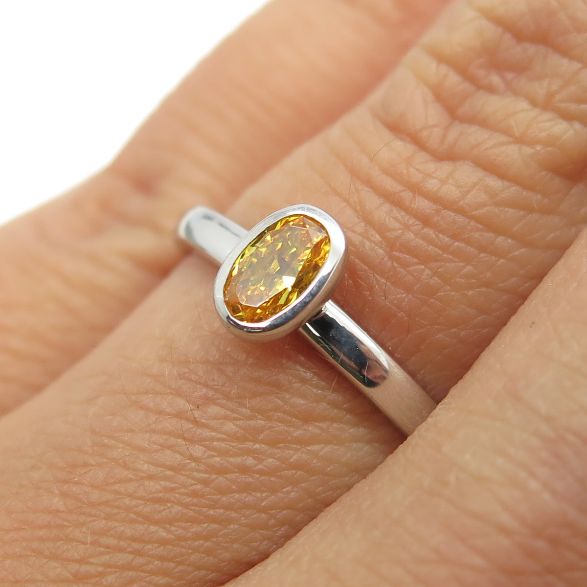 925 Sterling Silver Oval-Cut Yellow C Z Ring Size 7