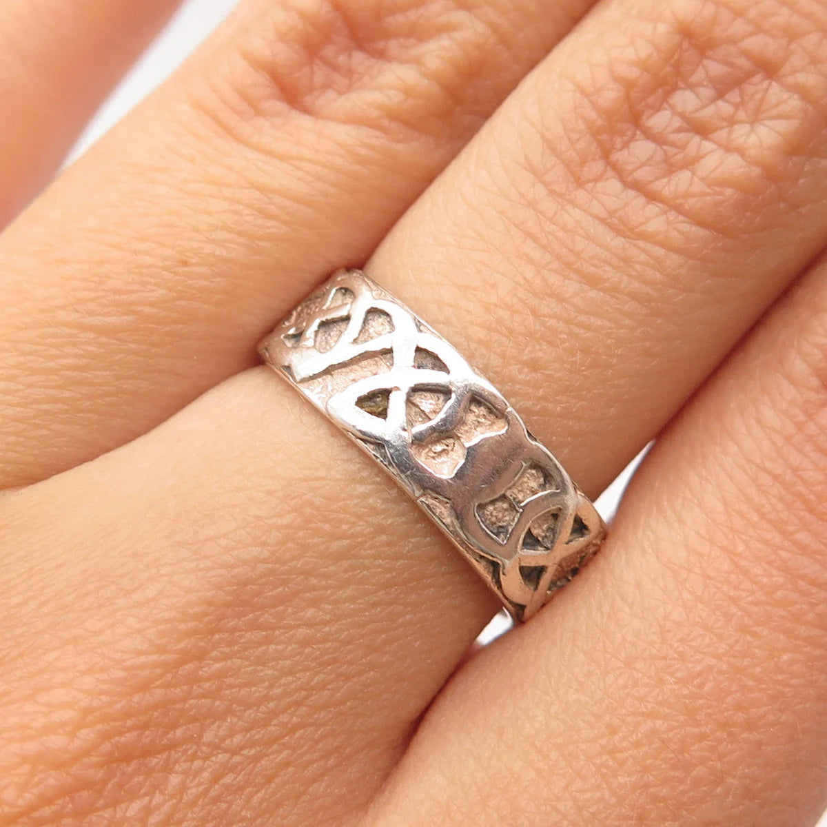 925 Sterling Silver Vintage Celtic Band Ring Size 6.25