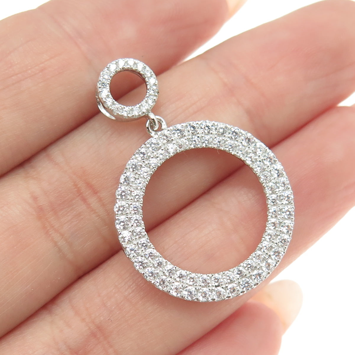 DIAMONOX 925 Sterling Silver Round-Cut C Z Circle of Life Pendant