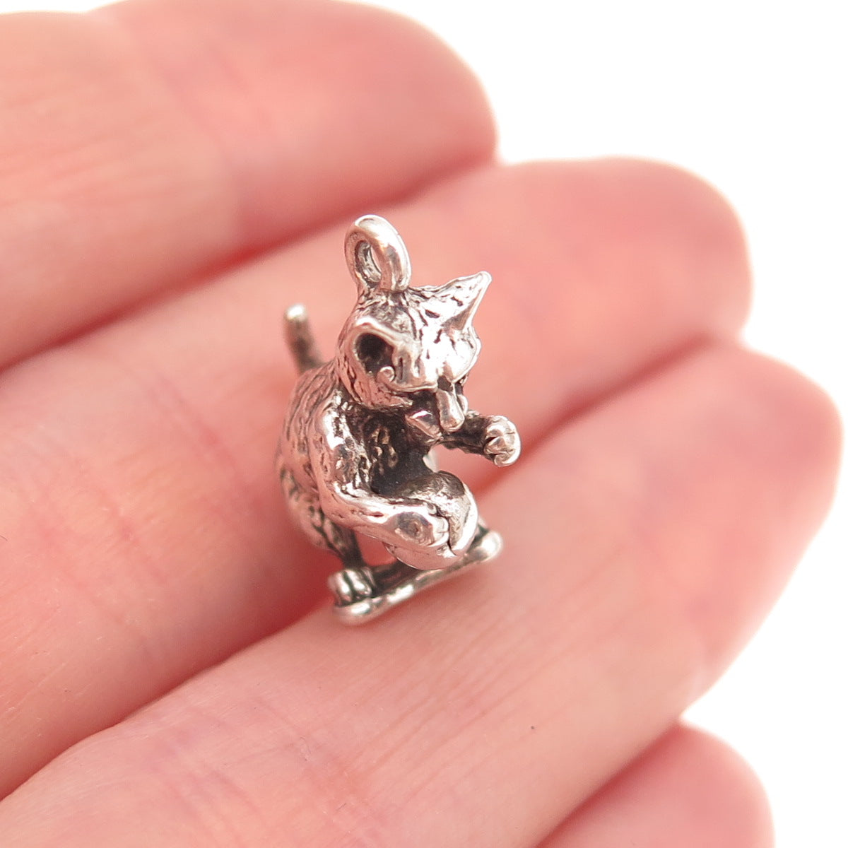 Sunwest 925 Sterling Silver Vintage Playing Cat & Ball Oxidized 3D Charm Pendant