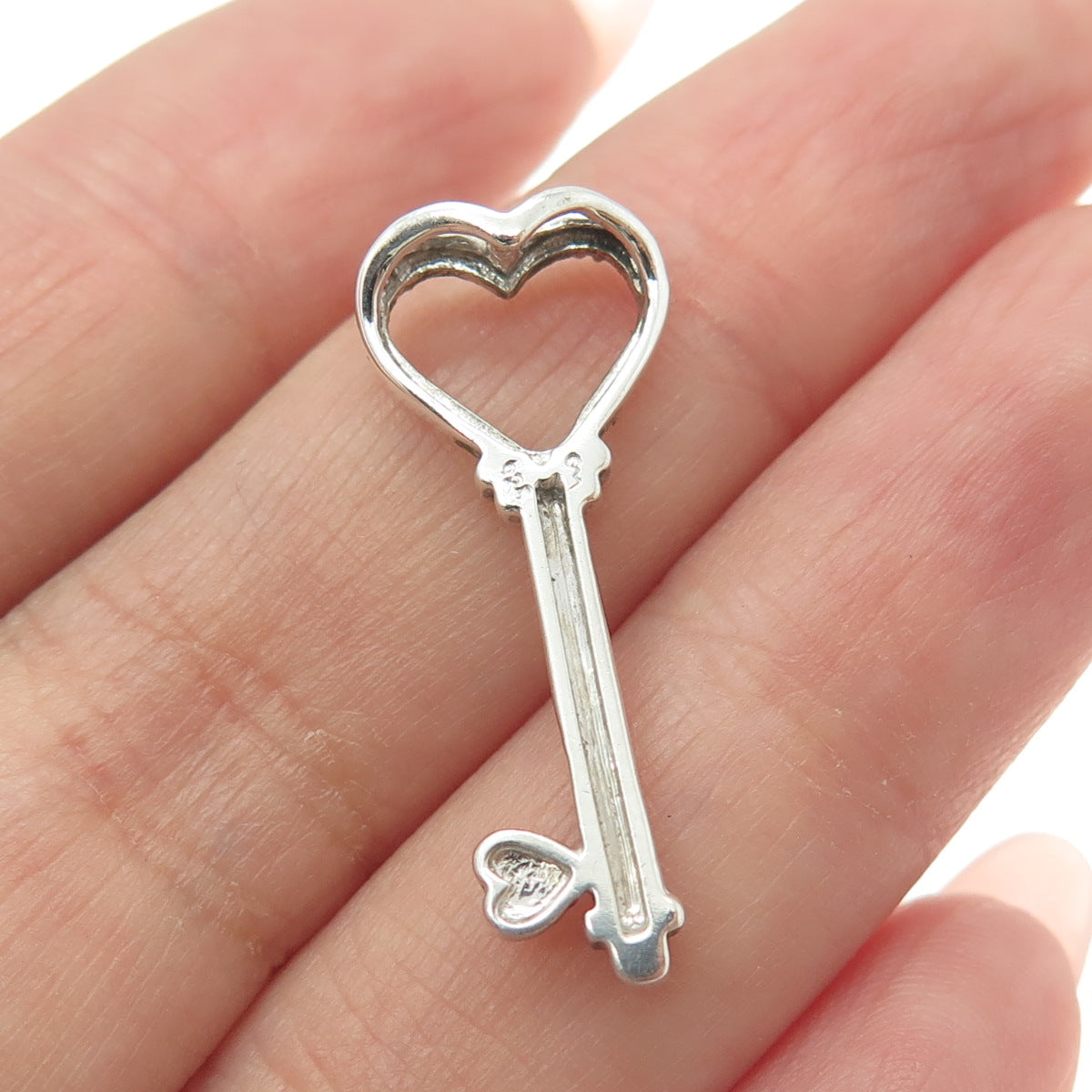 925 Sterling Silver Real Round-Cut Diamond Heart Key Slide Pendant