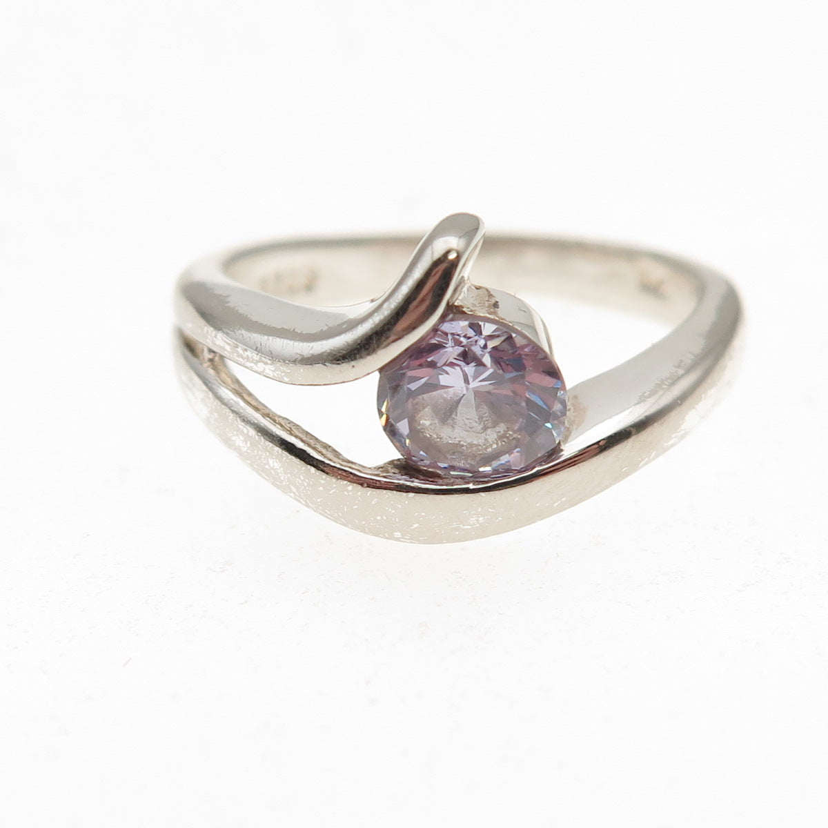 Charles Winston 925 Sterling Silver Round-Cut Lavender C Z Overlap Ring Size 7