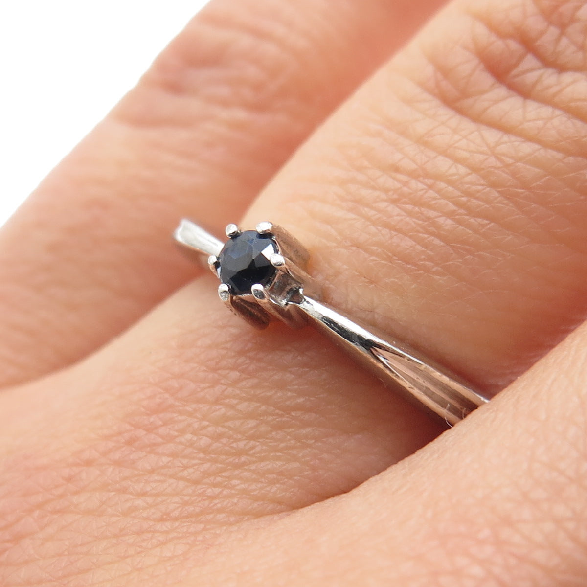 SILVER CLOUD 925 Sterling Vintage Real Round-Cut Sapphire Stackable Ring Size 6