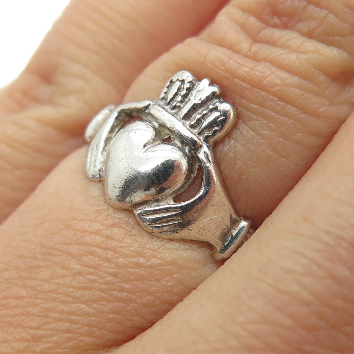 THE JEWELLERY HOUSE 925 Sterling Silver Vintage Irish Claddagh Ring Size 6.25