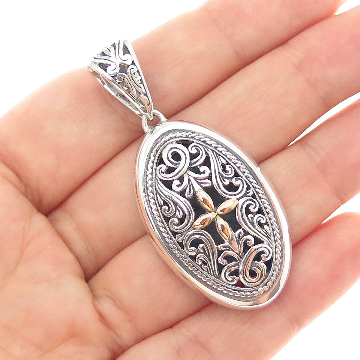 925 Sterling Silver & 18K Gold Vintage Ornate Flower Oxidized Charm Pendant