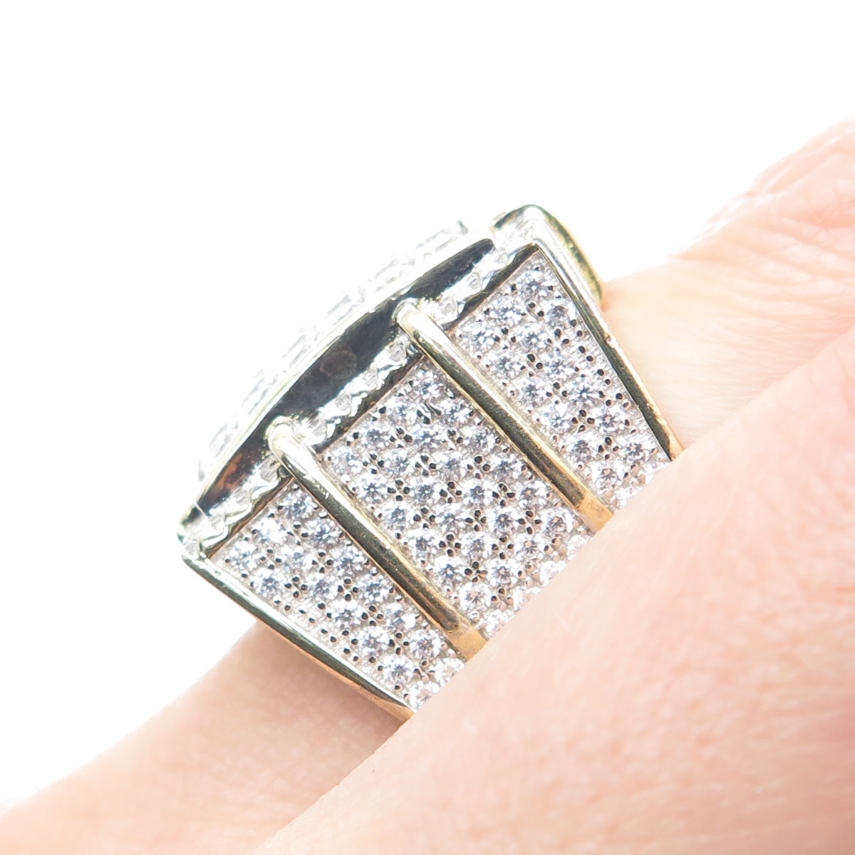 925 Sterling Silver Gold Plated Round-Cut Shaped C Z Sparkle Wide Ring Size 9.5