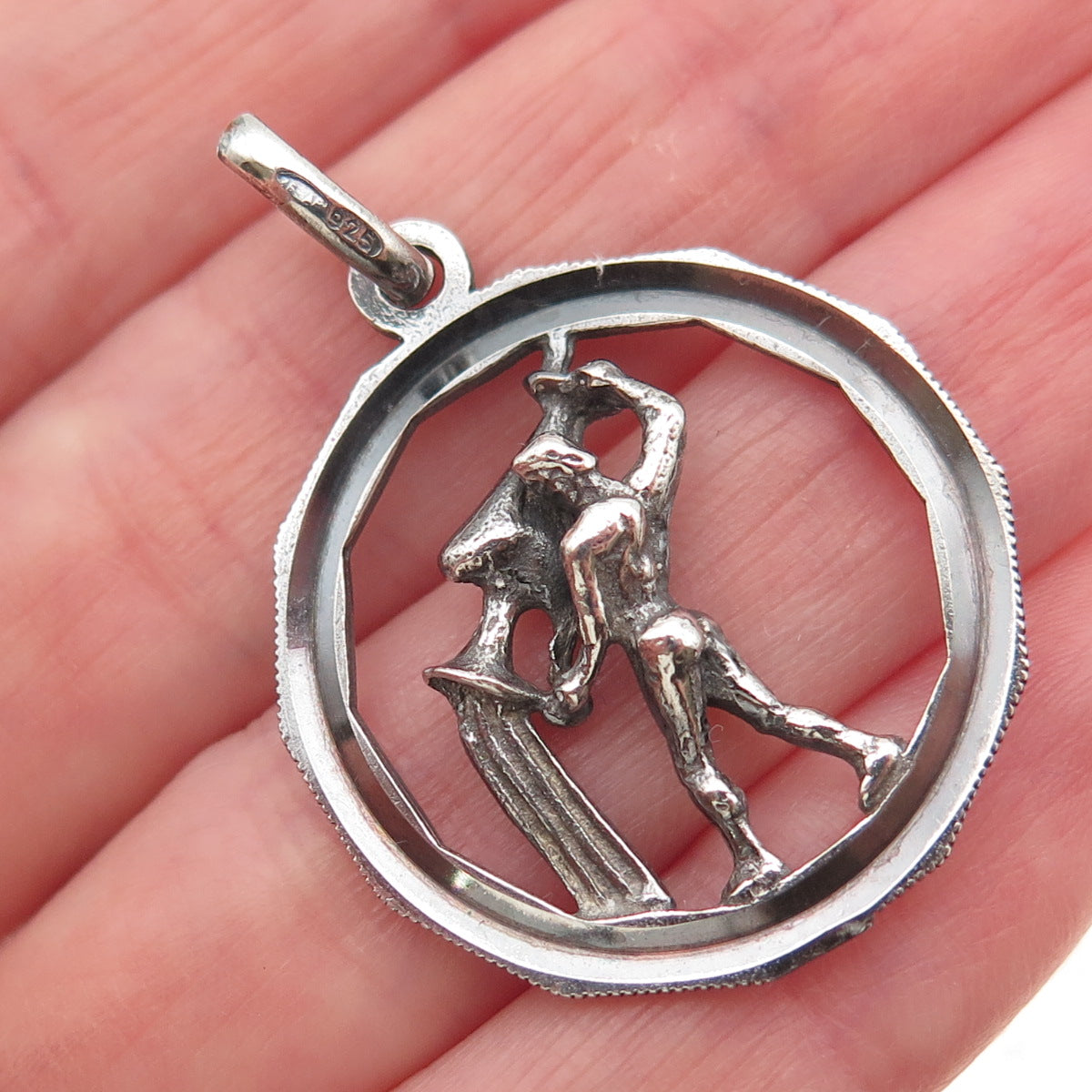 925 Sterling Silver Vintage Italy Aquarius Zodiac Sign Oxidized Charm Pendant