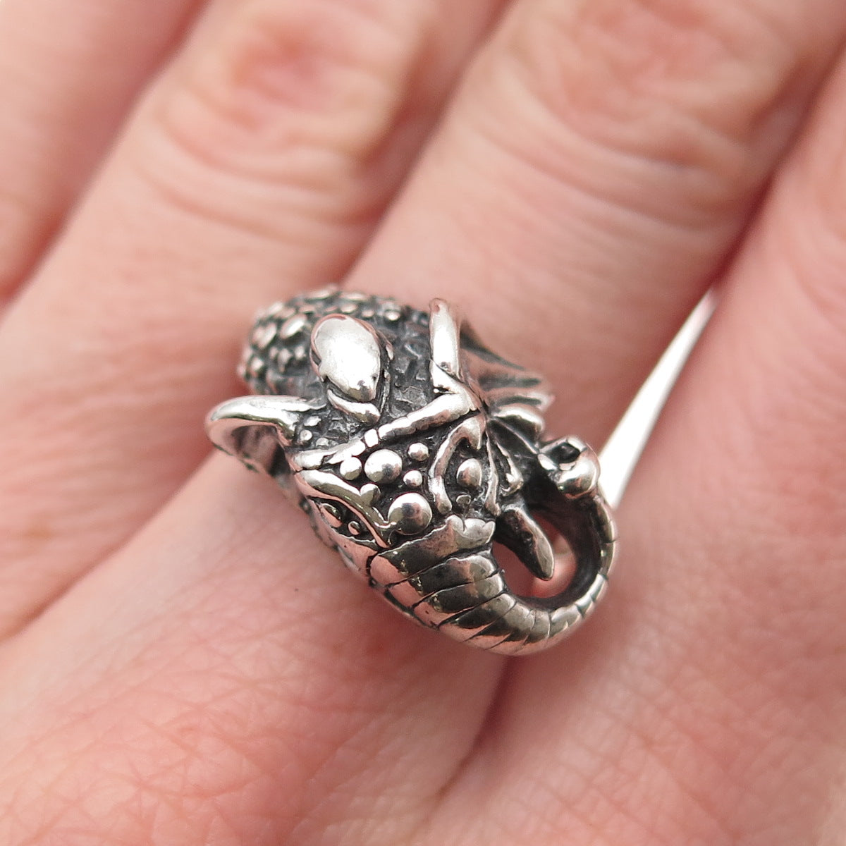 925 Sterling Silver Vintage Elephant Oxidized Ring Size 7