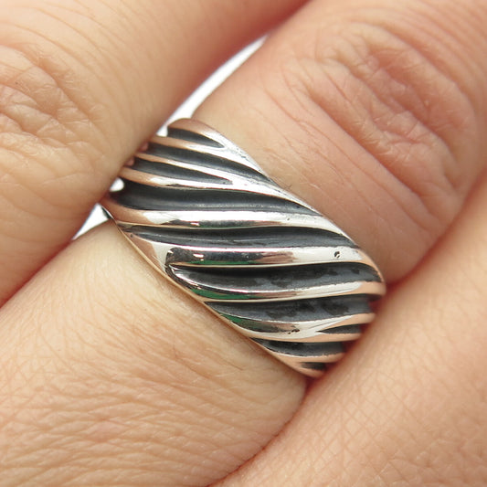 925 Sterling Silver Vintage Ribbed Ring Size 5.5