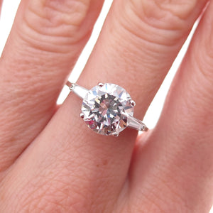 925 Sterling Silver Round-Cut C Z Engagement Ring Size 6.25
