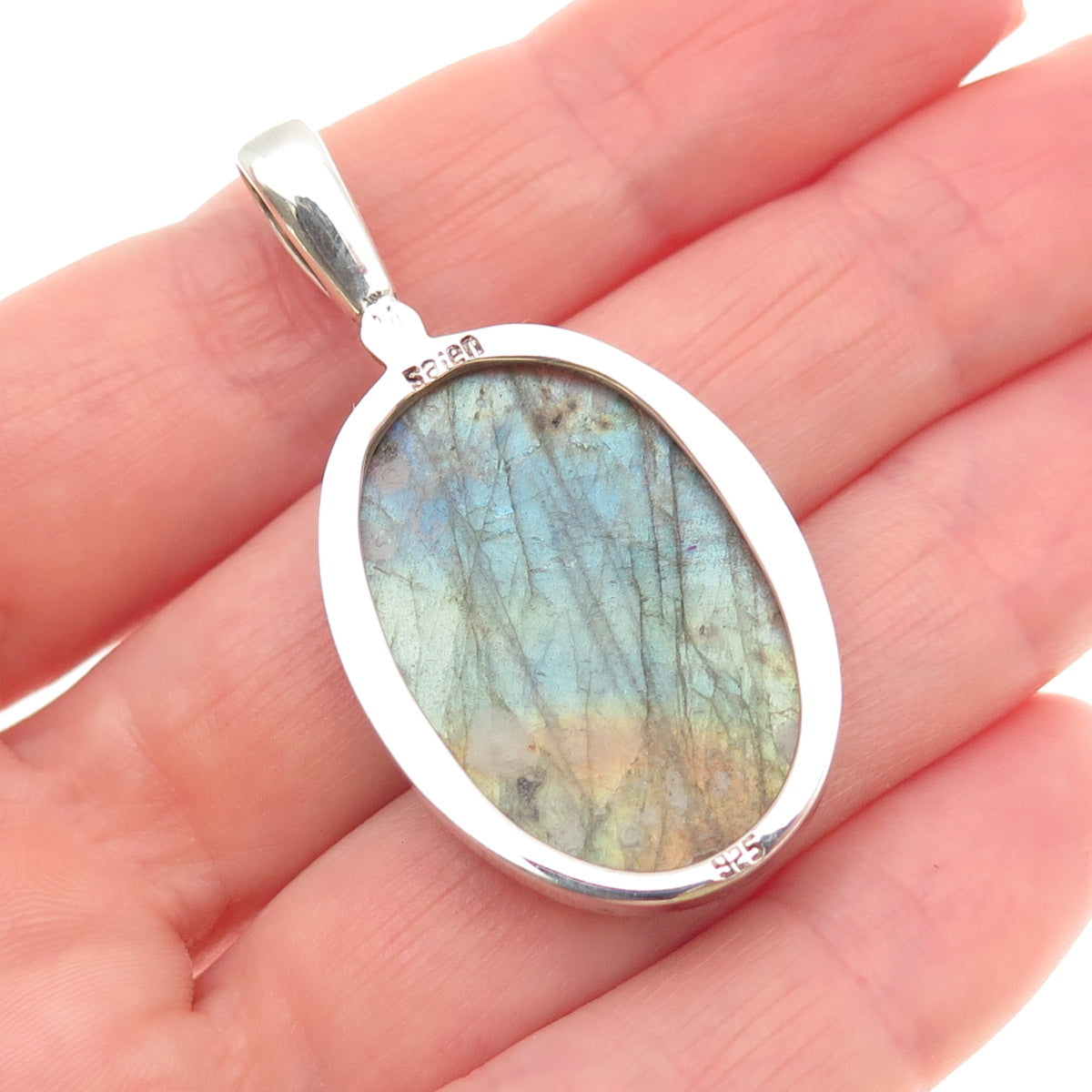 SAJEN 925 Sterling Silver Vintage Real Oval-Cut Labradorite Pendant