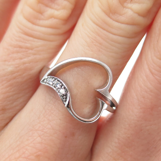 925 Sterling Silver Round-Cut C Z Modernist Heart Ring Size 7.25