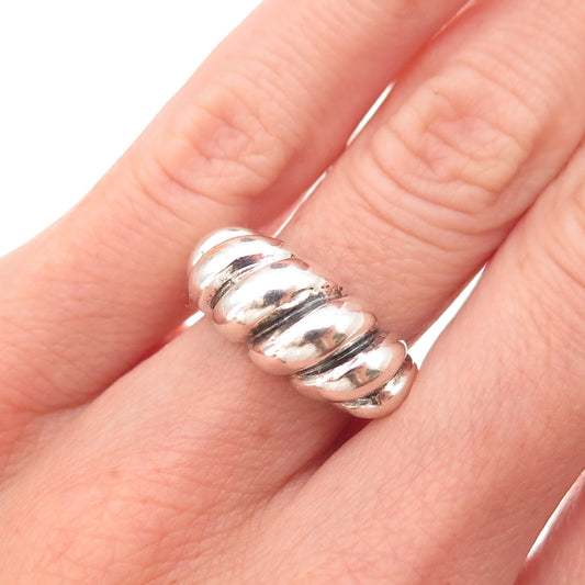 925 Sterling Silver Vintage Modernist Ribbed Oxidized Ring Size 6