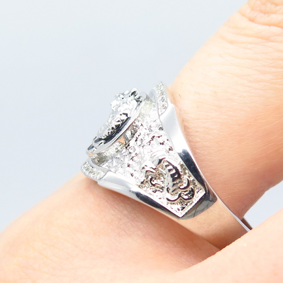 925 Sterling Silver C Z & Enamel Wild Animal Ring Size 11