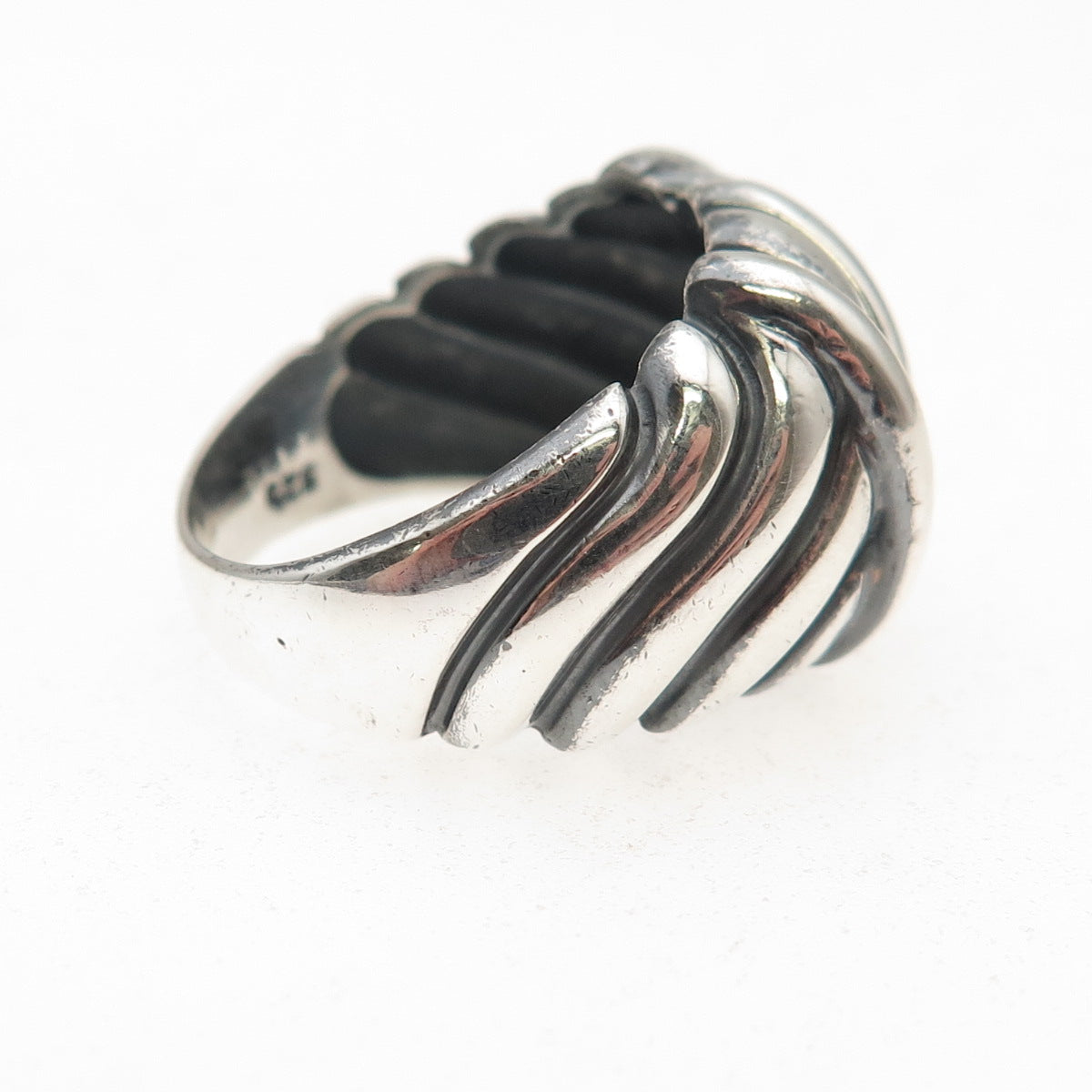 925 Sterling Silver Vintage Modernist Ribbed Oxidized Ring Size 8.75
