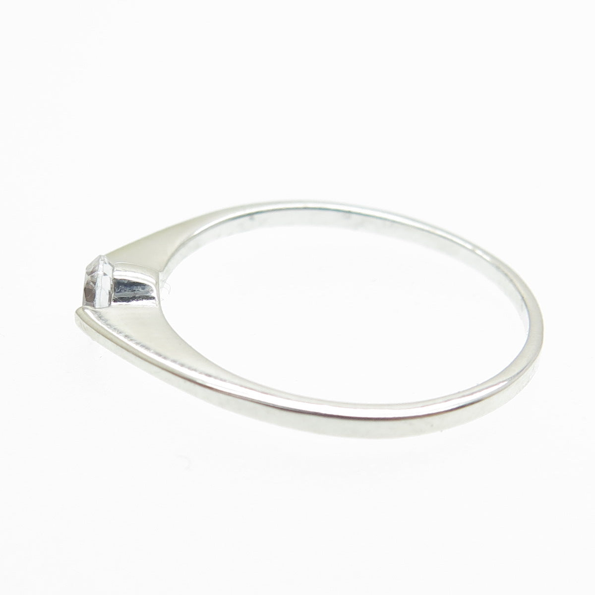 925 Sterling Silver Vintage Round-Cut Shaped C Z Engagement Ring Size 7