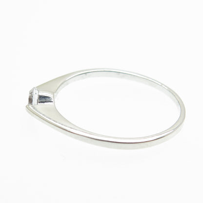 925 Sterling Silver Vintage Round-Cut Shaped C Z Engagement Ring Size 7