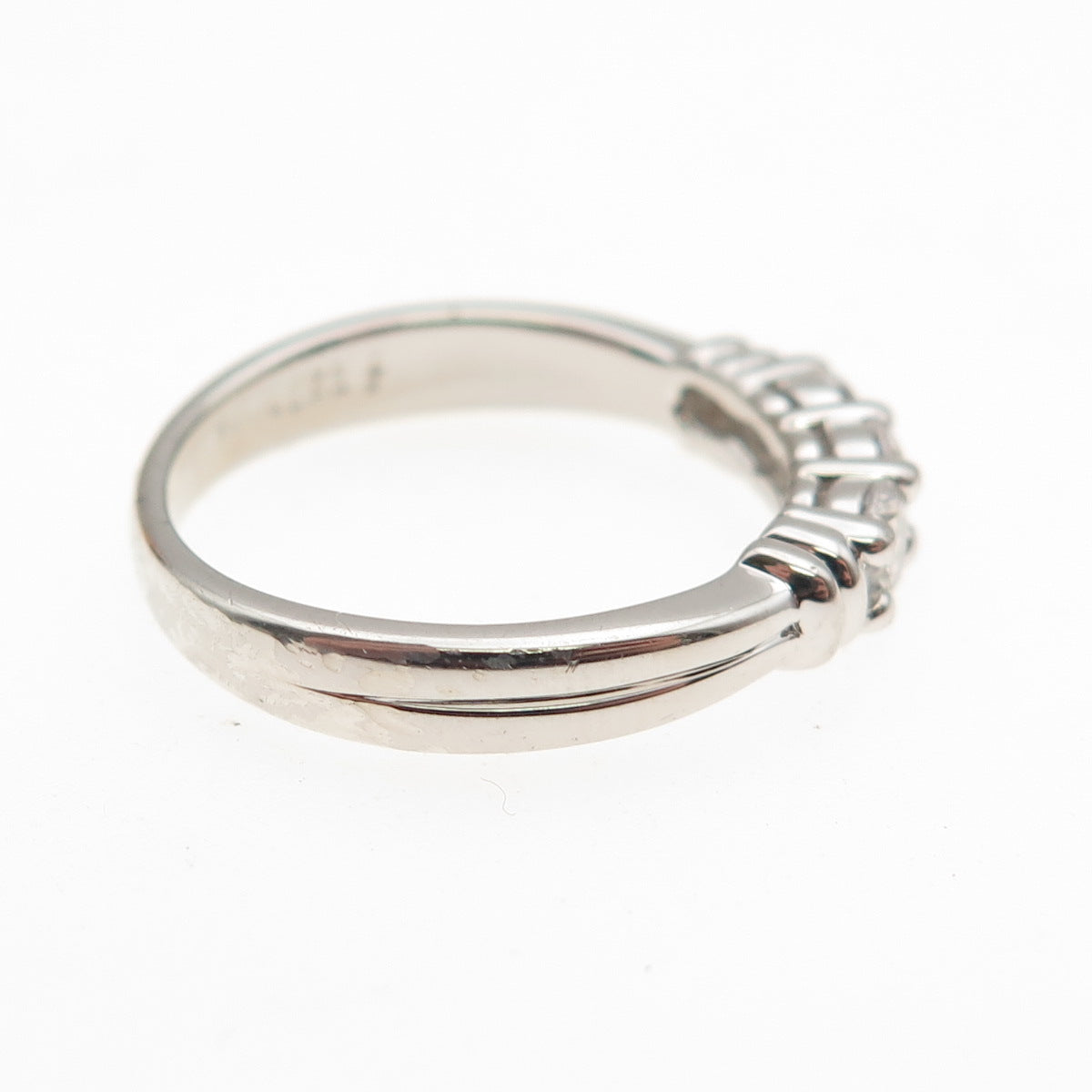 925 Sterling Silver Round-Cut C Z Wedding Ring Size 6