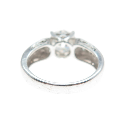 925 Sterling Silver Round-Cut Shaped C Z Engagement Ring Size 7.25