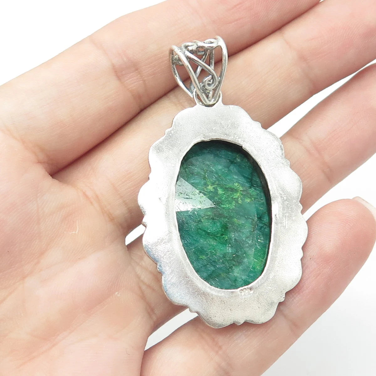 925 Sterling Silver Vintage Real Oval-Cut Green Zoisite Gem Swirl Oval Pendant
