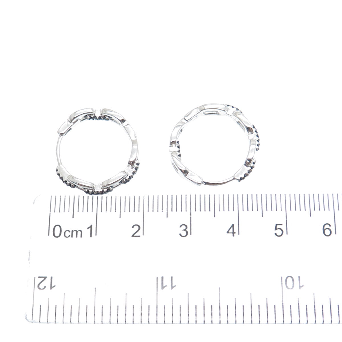 925 Sterling Silver Real Round-Cut Black Spinel Cable Link Hoop Earrings