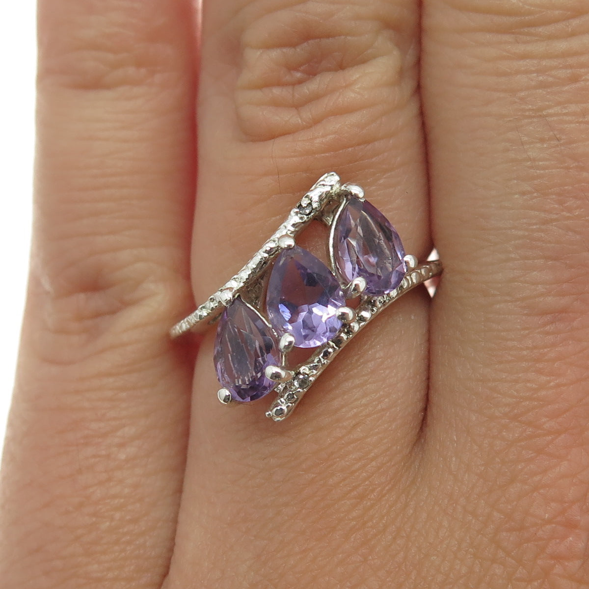 925 Sterling Silver Vintage Real Diamond Accent & Amethyst Bypass Ring Size 6