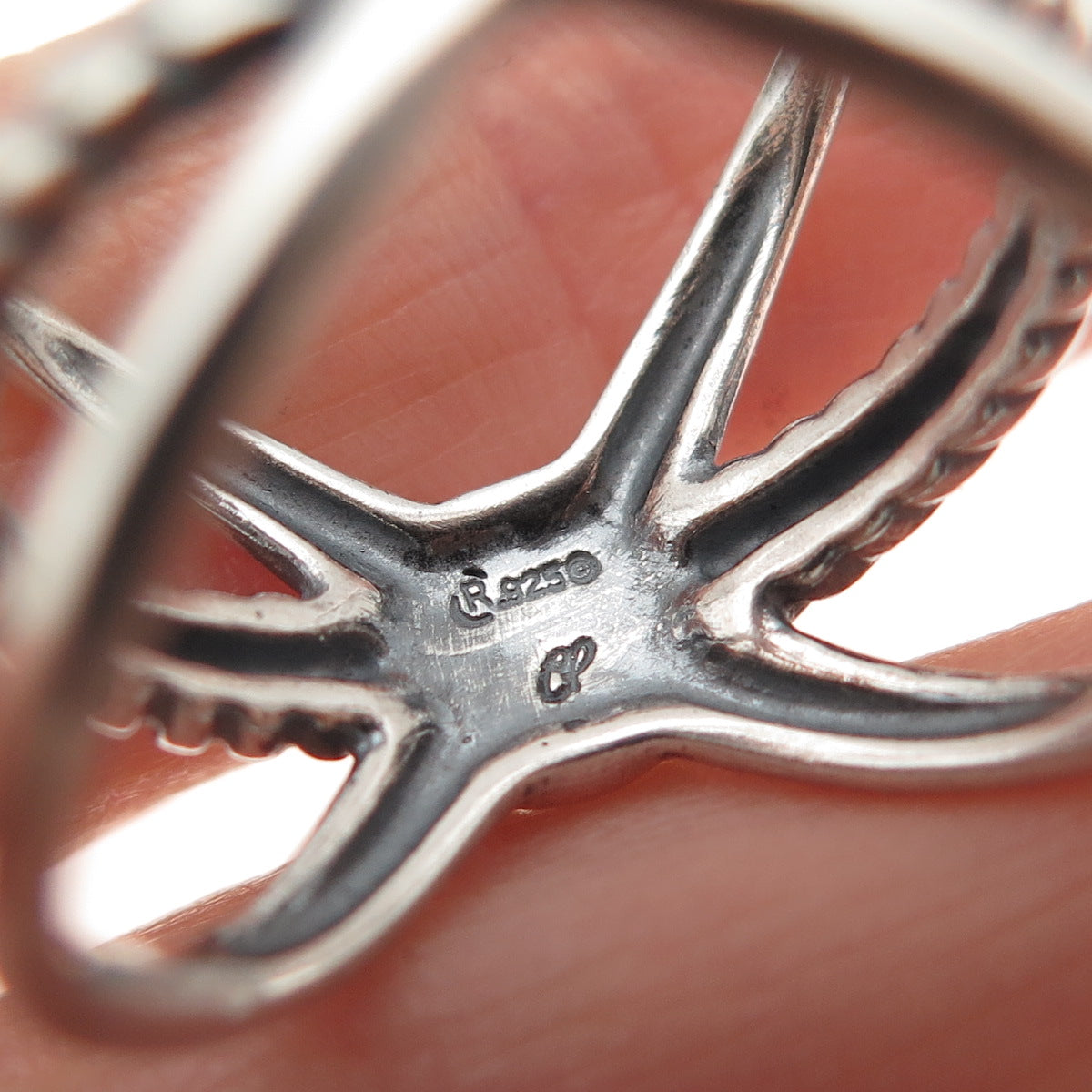 Carolyn Pollack 925 Sterling Silver Vintage Real MOP Crisscross Ring Size 8.75