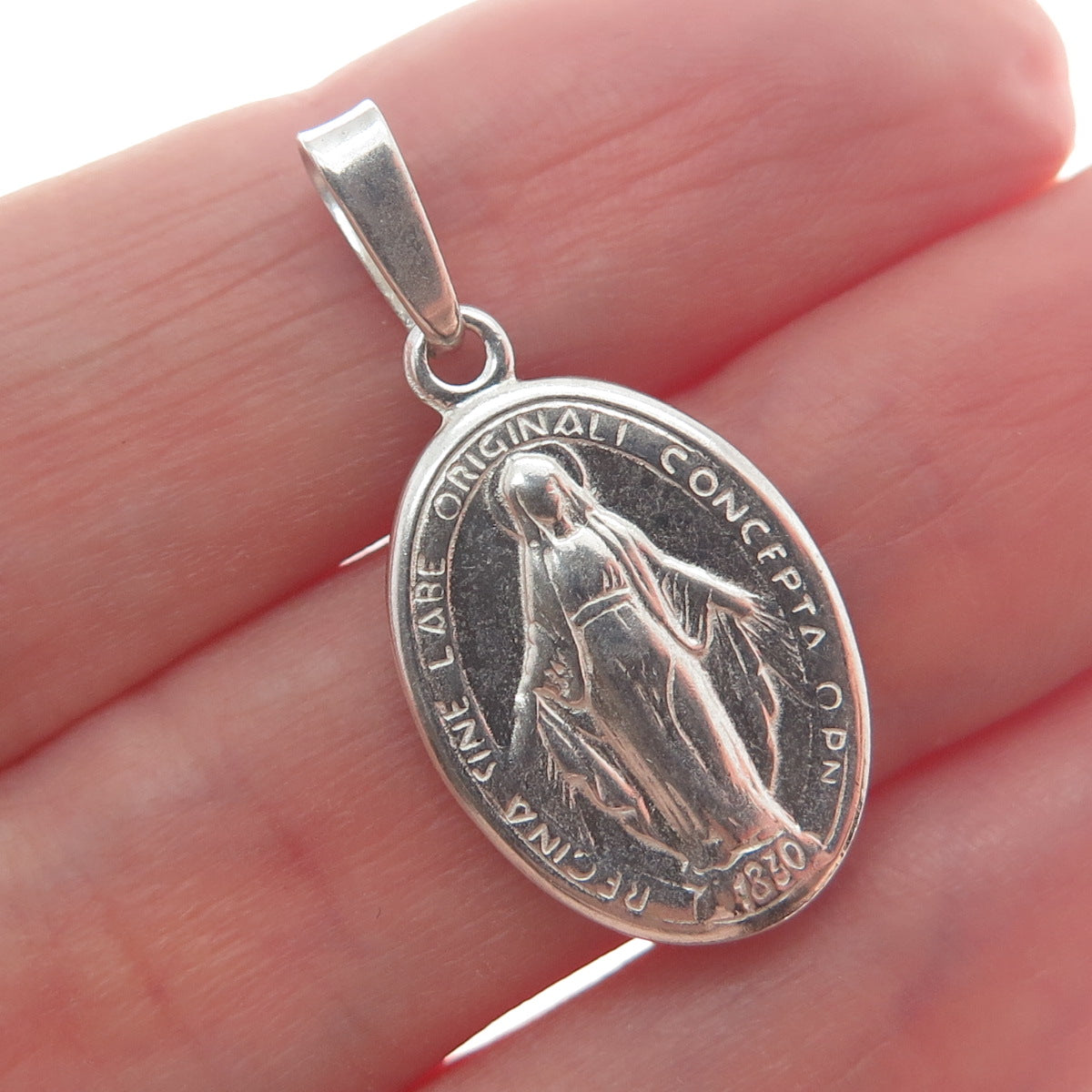 HAN 925 Sterling Silver Vintage 1830 St. Regina Medal Religious Pendant