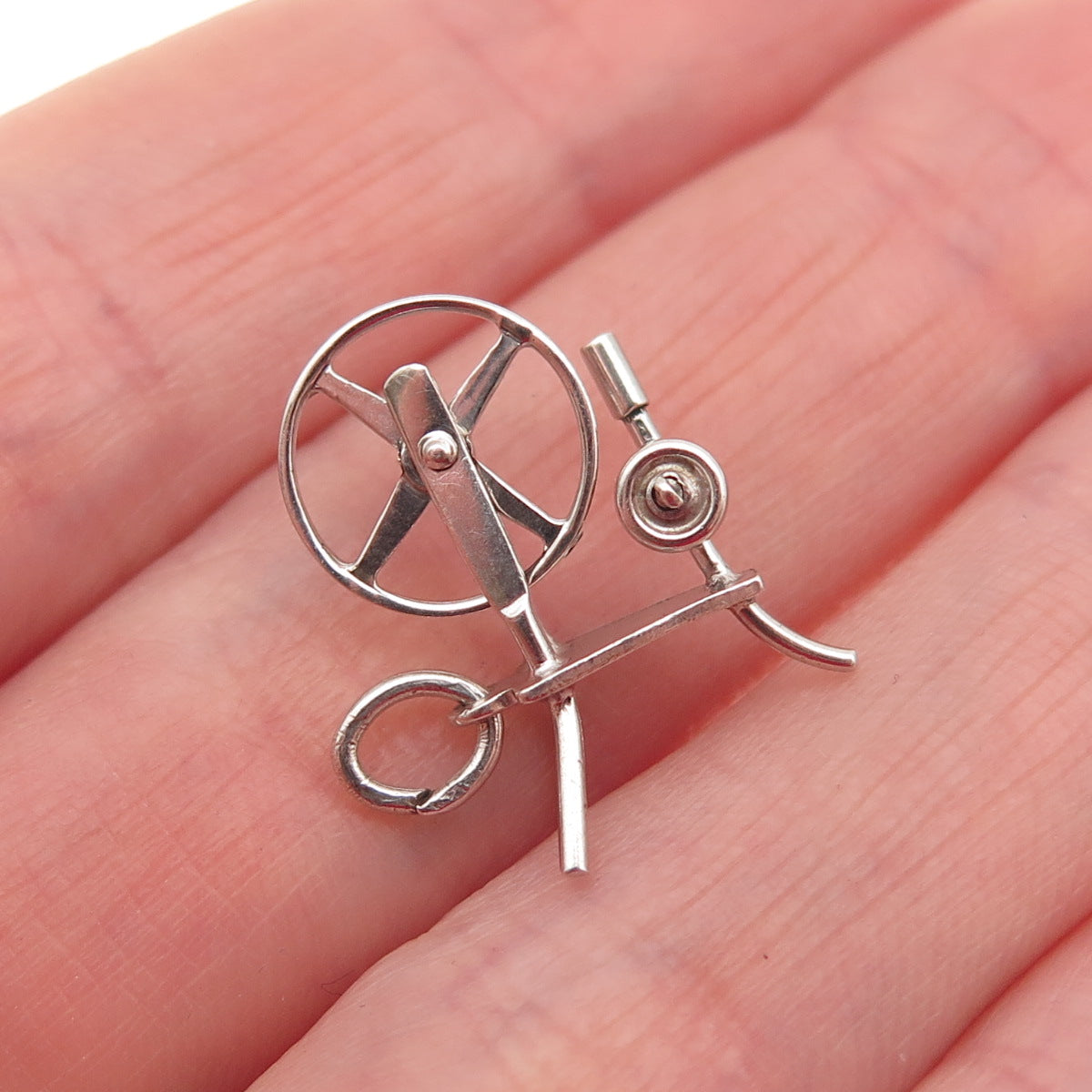 925 Sterling Silver Antique Art Deco Spinning Wheel Movable 3D Mini Pendant