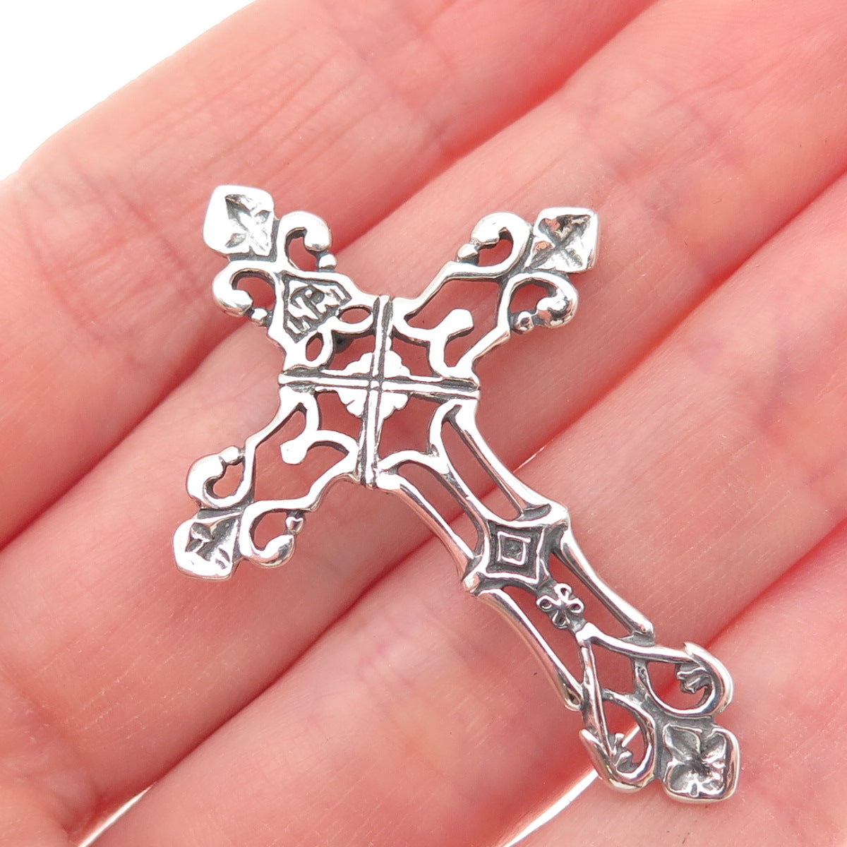 925 Sterling Silver Vintage Fleur de Lis Cross Oxidized Slide Pendant