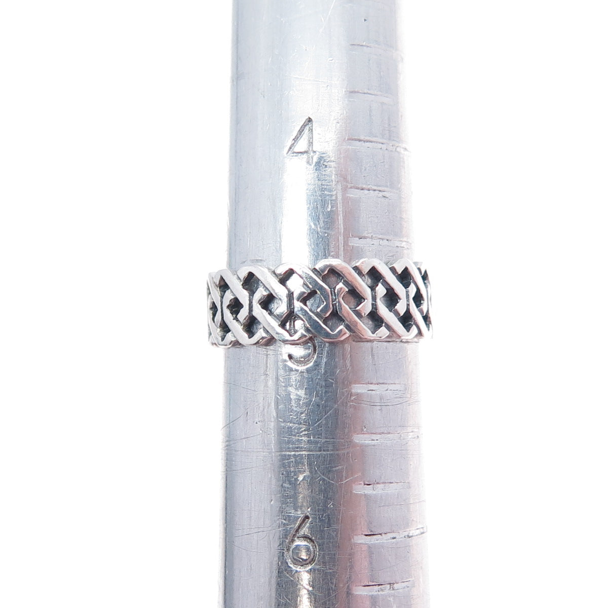 925 Sterling Silver Vintage Celtic Knot Band Ring Size 5