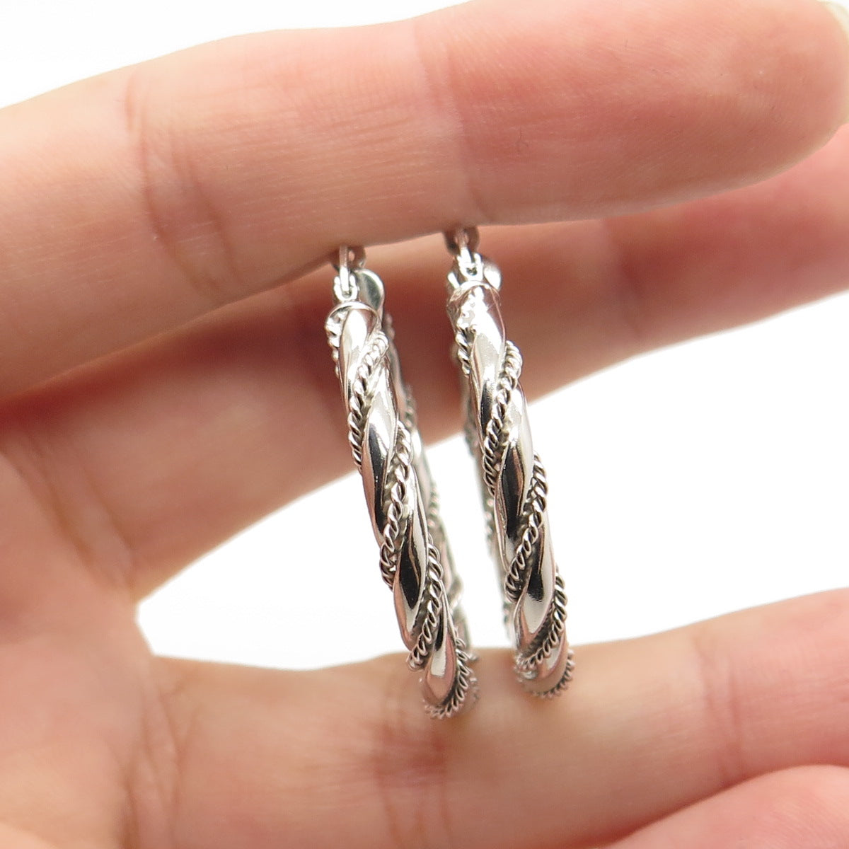 HANIN 925 Sterling Silver Twisted Hinged Hoop Earrings