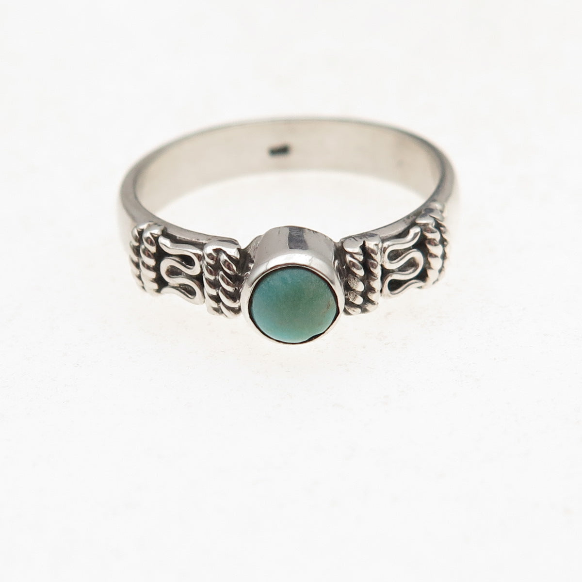 925 Sterling Silver Vintage Real Turquoise Oxidized Ring Size 7.5