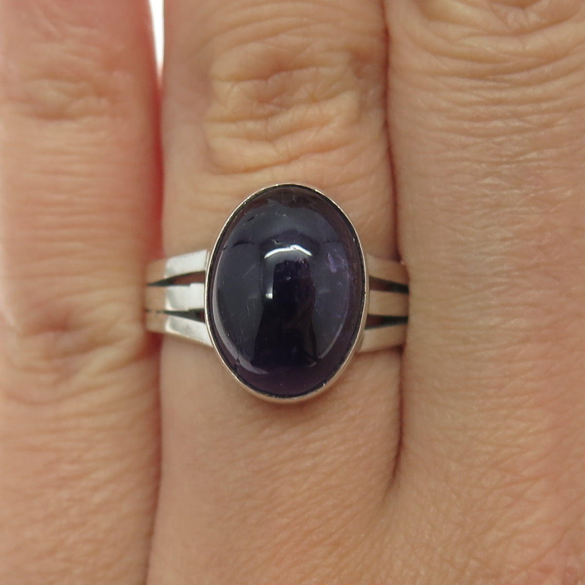 925 Sterling Silver Vintage Real Amethyst Modernist Ring Size 6.75