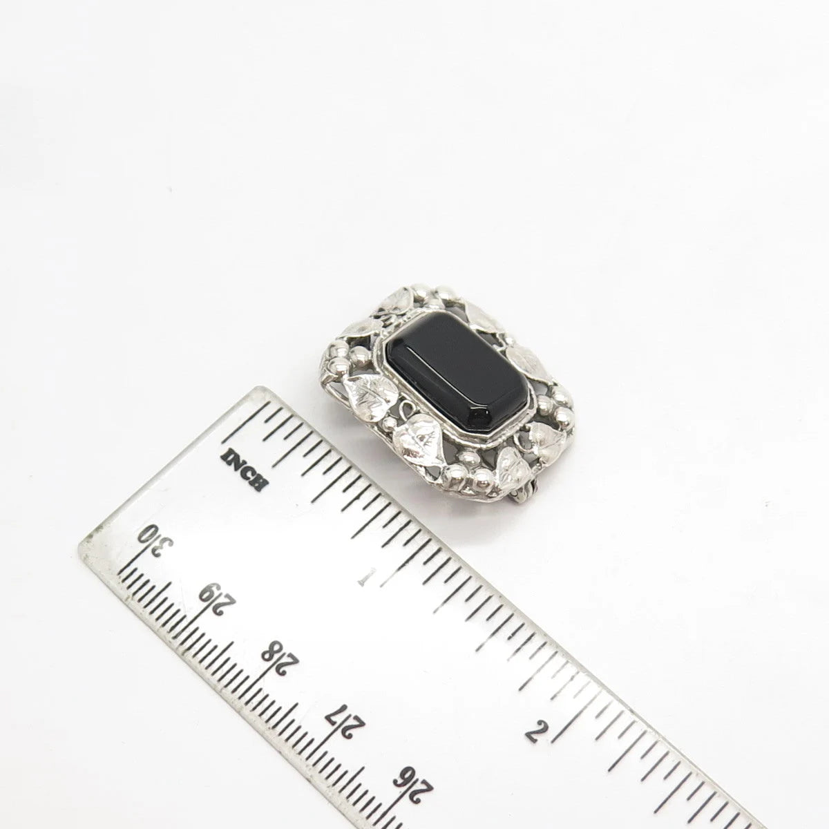 925 Sterling Silver Vintage Real Black Onyx Gemstone Leaf Pin Brooch